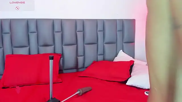 Abbyadams online show from November 12, 3:37 am