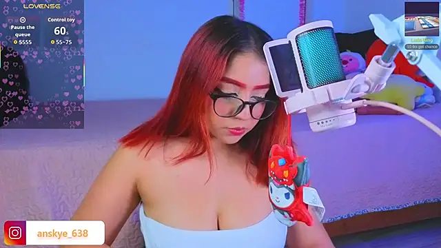 AnngelaSkye online show from January 15, 5:02 am