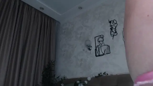 Emilly angel online show from February 2, 7:57 pm