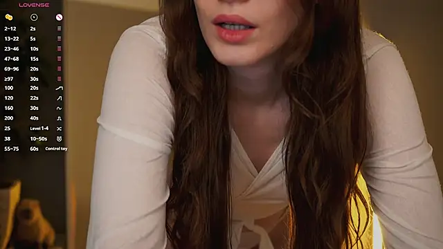 Ester Hill online show from September 15, 1:14 am