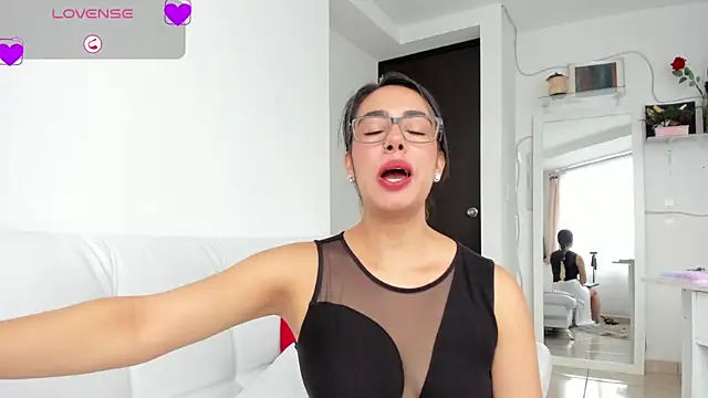 susana monroy online show from February 16, 6:41 pm