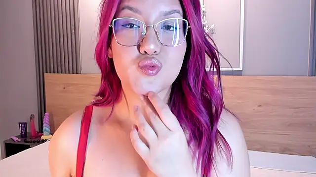 sweet--emily online show from November 13, 4:22 am