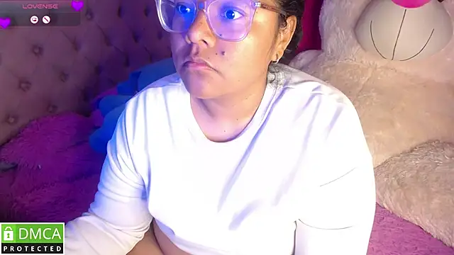 KittyHot20 online show from November 7, 7:08 pm