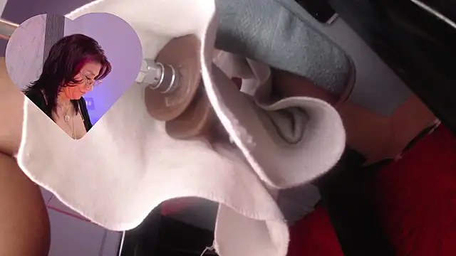 Ahytanna online show from March 8, 2:04 am