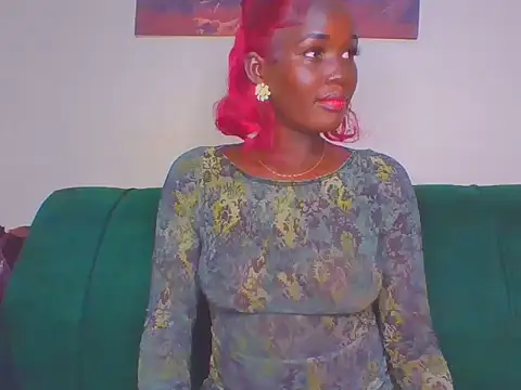 cutesmiling online show from February 28, 12:48 pm