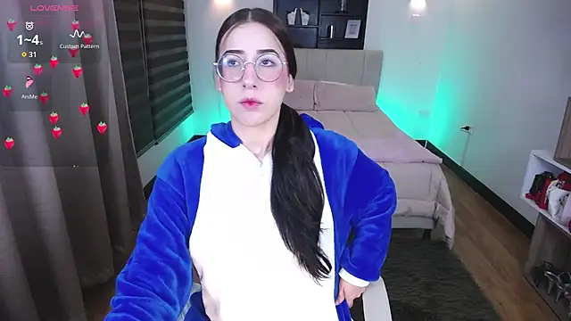 Imkitty-Horny online show from November 6, 4:40 am