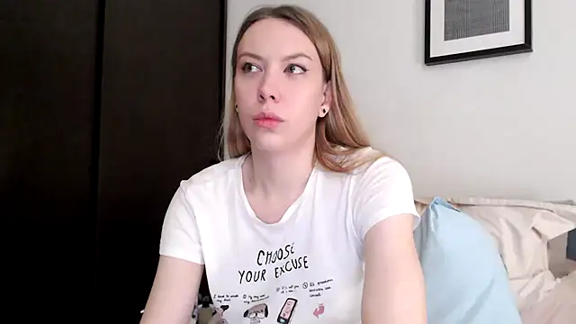 Scarlettford online show from October 26, 5:08 pm