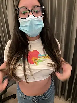 jAsMinE678 online show from June 1, 4:09 pm