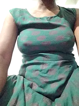 rituporna2004 online show from April 5, 1:59 am