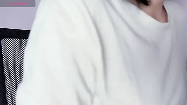 Baenee online show from October 25, 7:21 pm