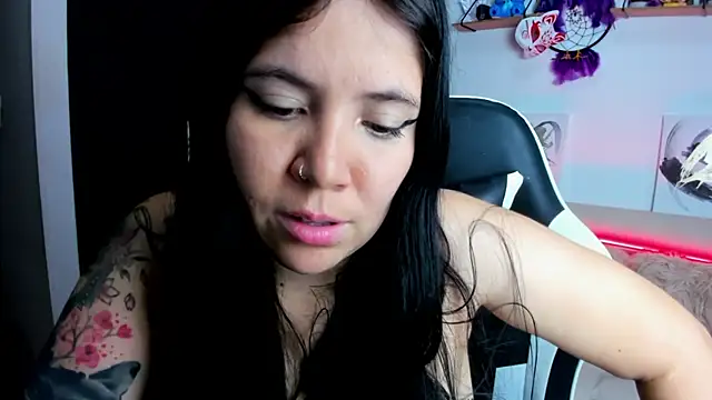 AilynRed online show from November 27, 2:47 am