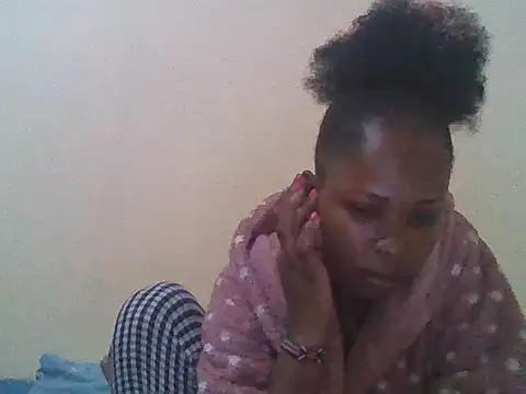 Snapshot of CharlotteDee chatting on October 20, 8:23 pm CharlotteDee online show from October 20, 8:23 pm