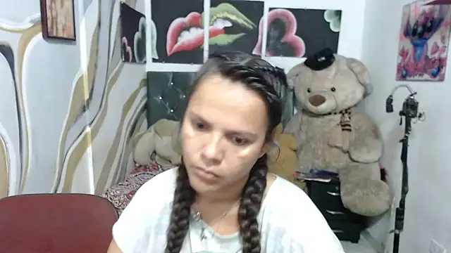 manzanahot9 online show from April 18, 11:13 am