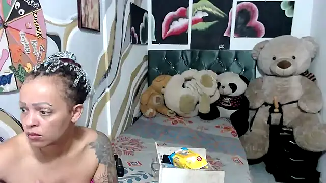 manzanahot9 online show from October 29, 10:52 am