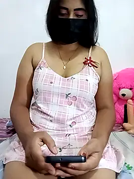 SLZAARA online show from November 11, 8:06 pm