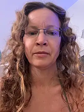 AnnikaRose online show from July 4, 3:46 am