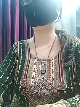 Aishwaryaa 69 online show from February 11, 1:12 pm