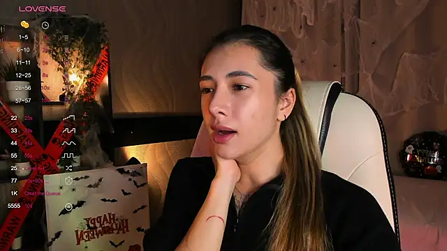 DarlaLike online show from October 31, 3:41 am