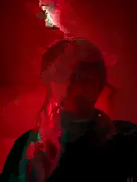 kandyloves online show from February 13, 9:00 am