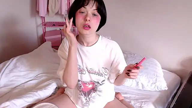 KatieMelone online show from March 4, 10:33 am