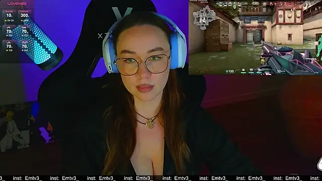 Emili1- online show from April 25, 1:41 pm