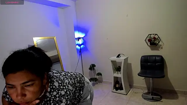 amelyaDreams online show from November 12, 7:23 pm