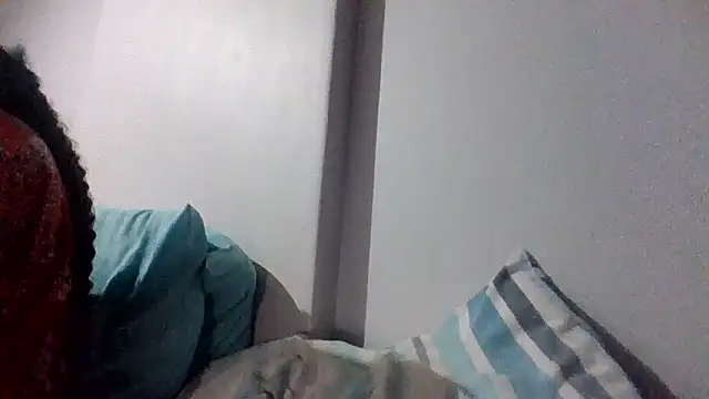 BabeAssXX online show from December 18, 5:18 pm