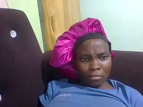 sexxyqueenn22 online show from November 17, 3:57 pm