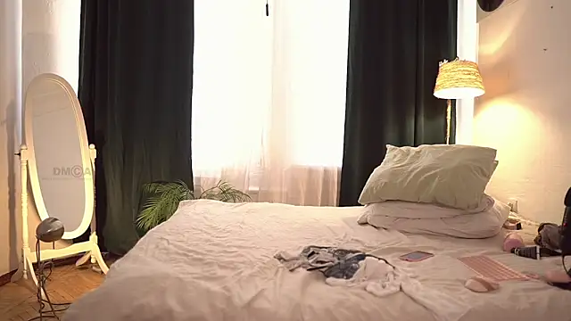 ifuckingtoy  online show from July 7, 9:35 am