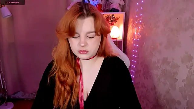  Lisa x online show from February 24, 10:47 am