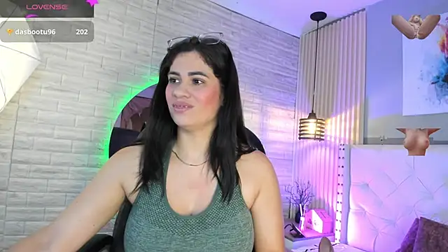 sussy  stone online show from March 10, 12:20 pm