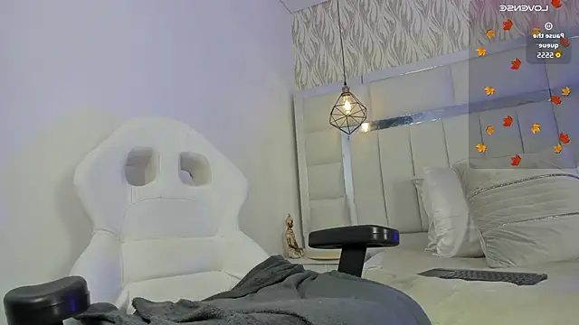 1m dalhia online show from October 30, 11:39 pm