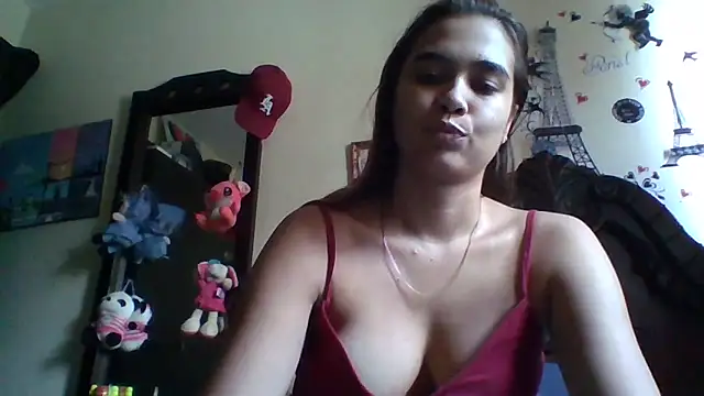 trianabell online show from October 29, 5:15 pm