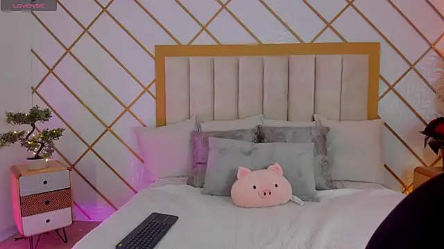 TamyHoney online show from September 18, 11:36 pm