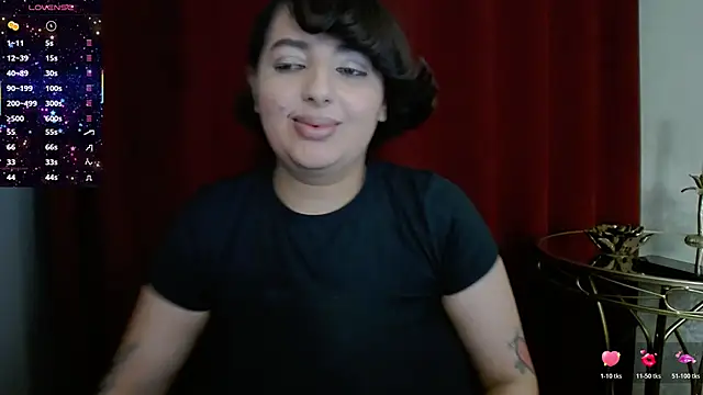 BustyAllyy online show from November 26, 10:22 pm