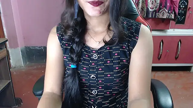 Snapshot of Angel_Alison_ chatting on October 28, 6:46 pm Angel Alison  online show from October 28, 6:46 pm