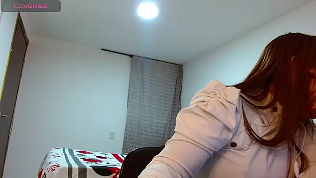 CaroMasha online show from March 4, 2:40 am