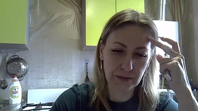 AshleyXHoney online show from March 3, 8:09 am