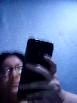 Snapshot of ladygmusic chatting on October 10, 7:52 pm ladygmusic online show from October 10, 7:52 pm