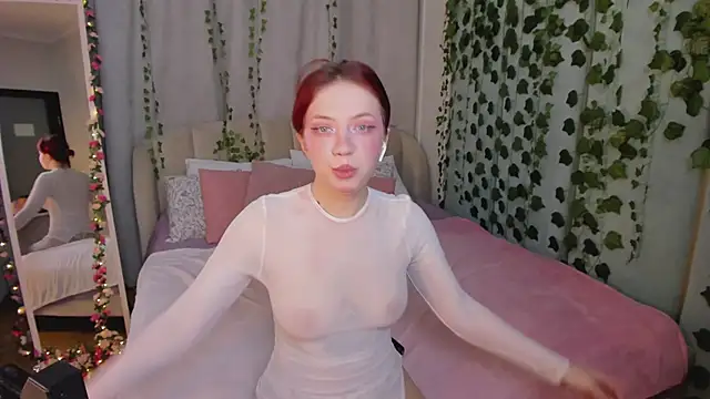 Love is Lola online show from January 13, 12:05 am