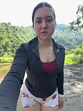 VAL PRINCESS online show from July 16, 2:10 pm