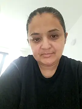 sarahhh1987 online show from February 17, 7:40 am