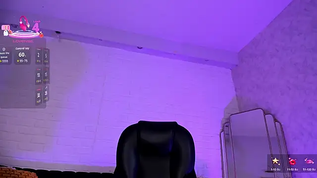 Snapshot of ViolettHansson chatting on September 14, 11:08 am ViolettHansson online show from September 14, 11:08 am