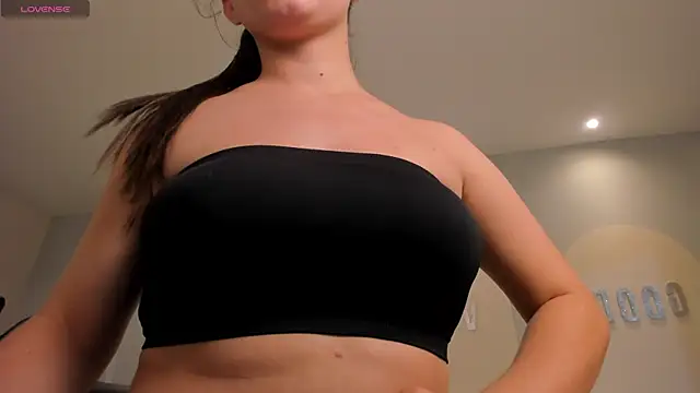 AliceHarper  online show from January 16, 11:34 pm