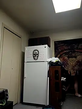 PhatAss Kummmilla online show from April 10, 12:22 pm