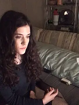 rileyyb  online show from April 30, 7:19 pm