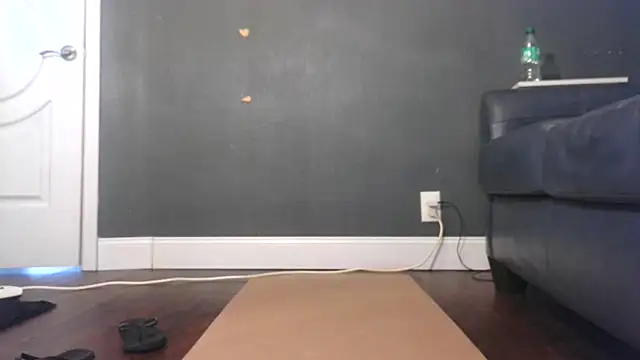 Yumiepussyy online show from December 5, 6:31 pm