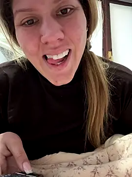 andreinitahg online show from December 19, 8:28 am