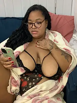 SweetLizzyBBW online show from June 21, 12:03 am
