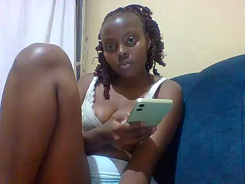 Snapshot of hotpristine chatting on October 5, 7:52 pm hotpristine online show from October 5, 7:52 pm